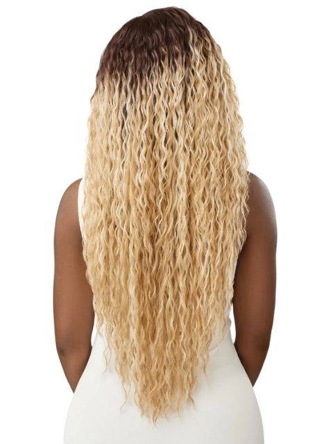 Outre Perfect Hairline 13x6 Glueless HD Lace Front Wig - TAMALA