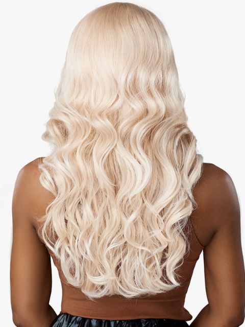 Sensationnel Shear Muse Gold Krush QUIESHA Center Part Lace Wig