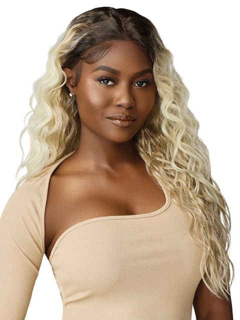 Outre Melted Hairline Premium Synthetic HD Lace Front Wig - SHAKIRA