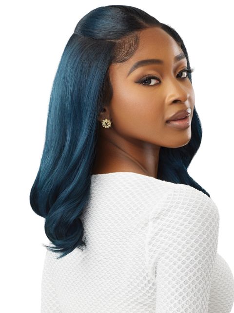 Outre Perfect Hairline Fully Hand-Tied 13X4 Glueless HD Lace Front Wig  - MALIBU