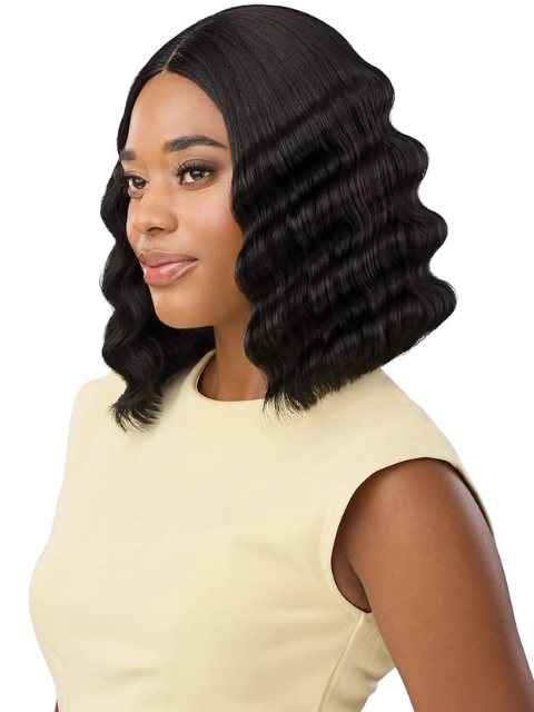 Outre Premium Daily Style and Dash Lace Part Wig - DAILY17