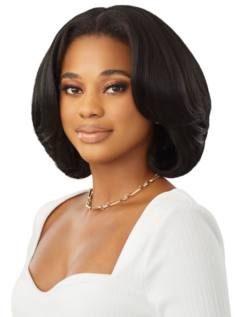 Outre Quick Weave Half Wig -ESTEE