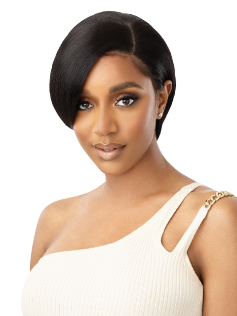 Outre Perfect Hairline 13x4 HD Lace Front Wig - LUXY
