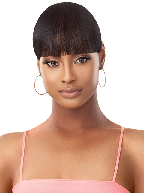 Outre Pretty Quick Premium Synthetic Bun - CLASSIC BLUNT BANG